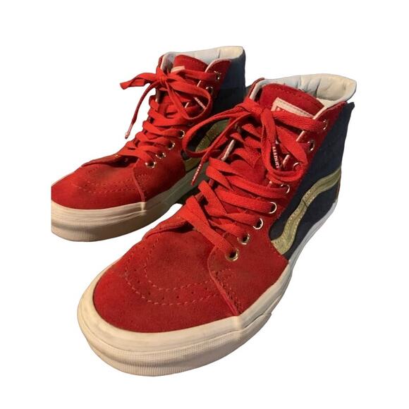 Captain Marvel x Vans sneakers shoes Men's 6.5 Women's 8 Earth 616's Sk8 HiTopsi - Picture 1 of 9